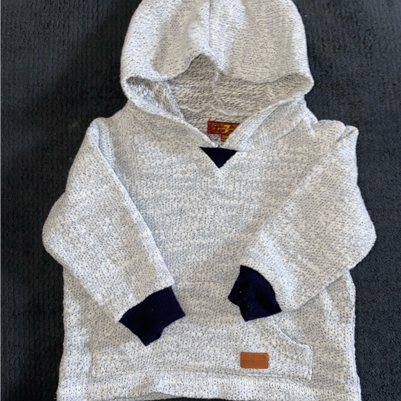 7 For All Man Kind Pull-Over - Picture 1 of 4